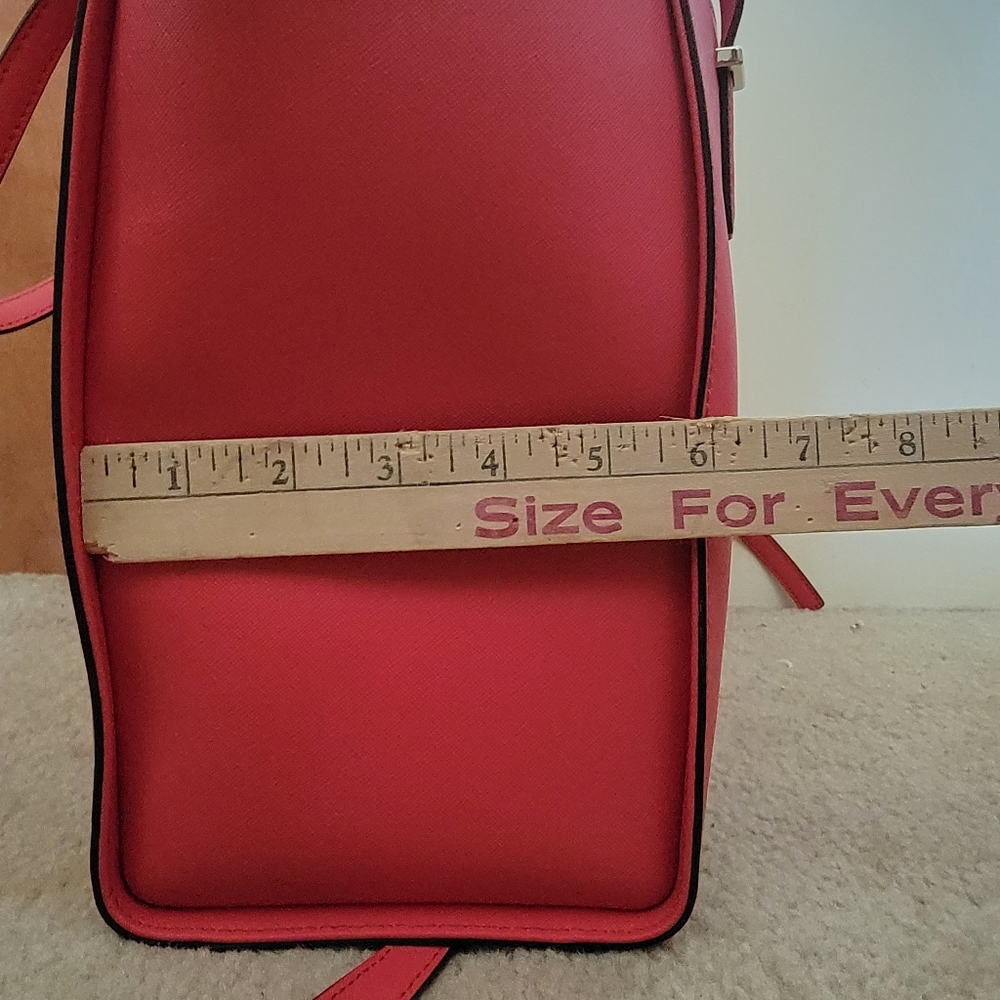 Kate Spade coral tote - Picture 7 of 10